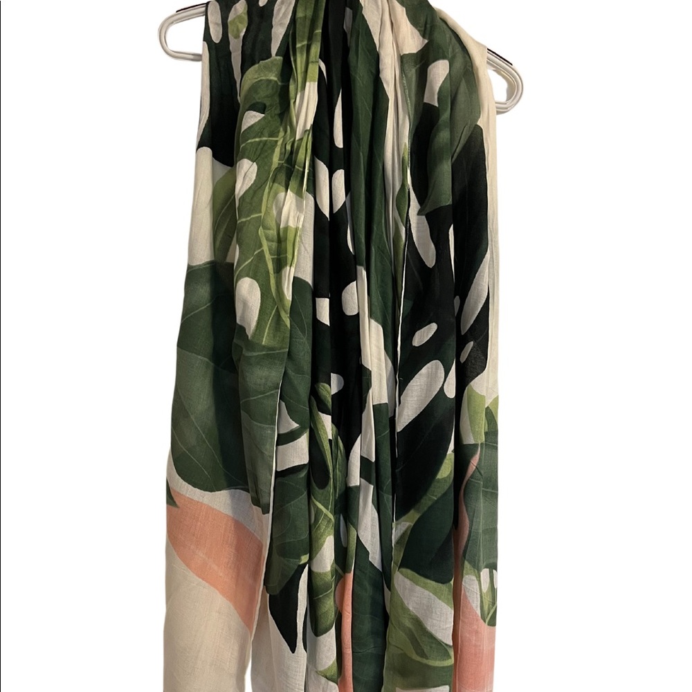 Virginia Wolf Wrap - Beach Wrap - Scarf - NEW!